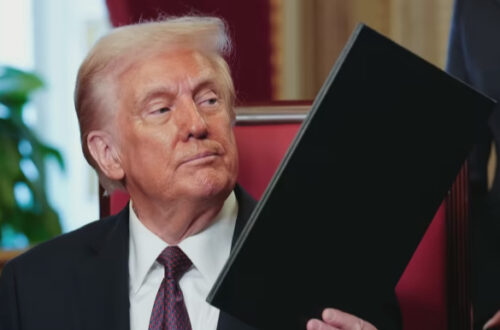 Трамп продовжив дію санкцій Байдена проти Росії