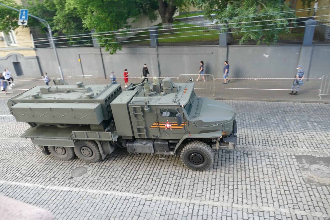 Птахи Мадяра уразили новітню вогнеметну систему ТОС-2 «Тосочка»