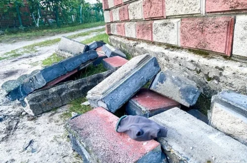 На Рівненщині бетонний паркан убив чотирирічного хлопчика