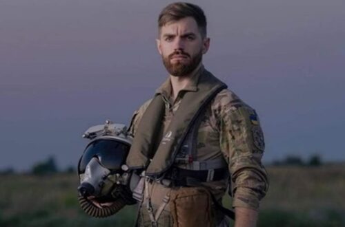 ДБР провело обшуки у матері загиблого пілота "Джуса"