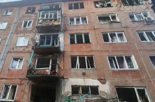 Росія атакувала багатоповерхівку на Донеччині: постраждала дитина