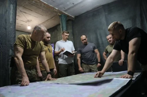 Сирський розповів про ситуацію на трьох найскладніших напрямках фронту