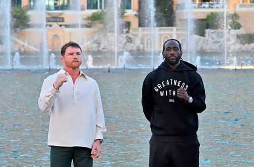 Кроуфорд та Альварес прибули на арену поєдинку