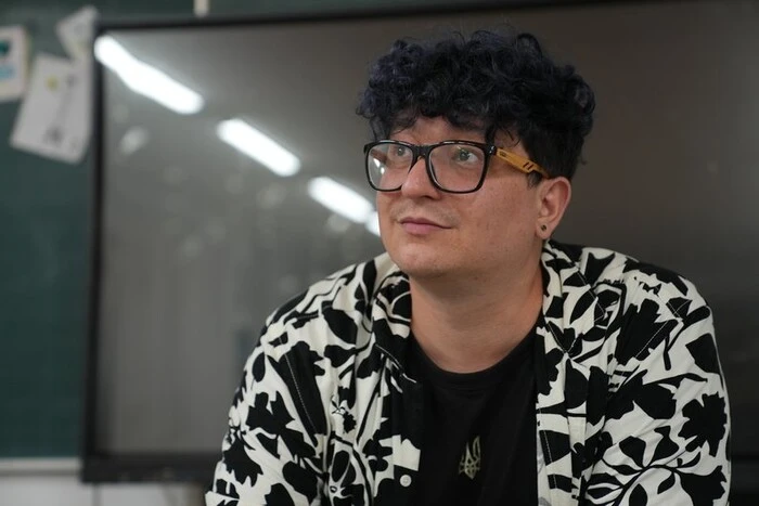 Один із найкращих педагогів України вчить дітей, як пити і не п’яніти