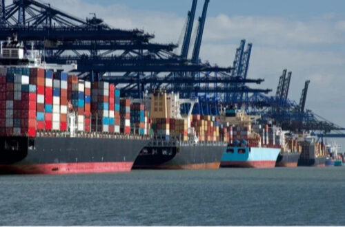 Відміна контейнерного колапсу: портовики Роттердаму припинили страйк