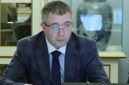 У Москві з вікна готелю випав топчиновник, що втратив посаду