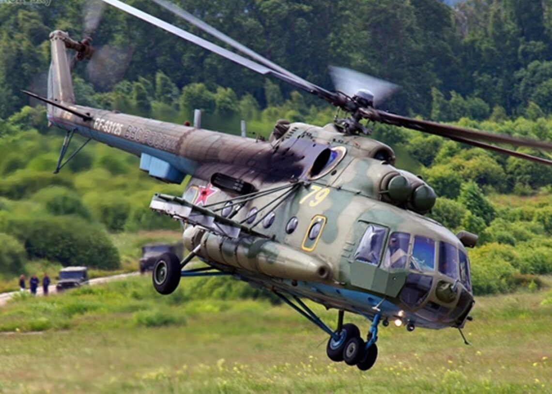 ЗСУ знищили FPV-дроном російський вертоліт Мі-8