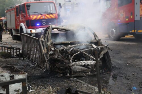 Дніпро зазнав атаки "шахедів", багато поранених