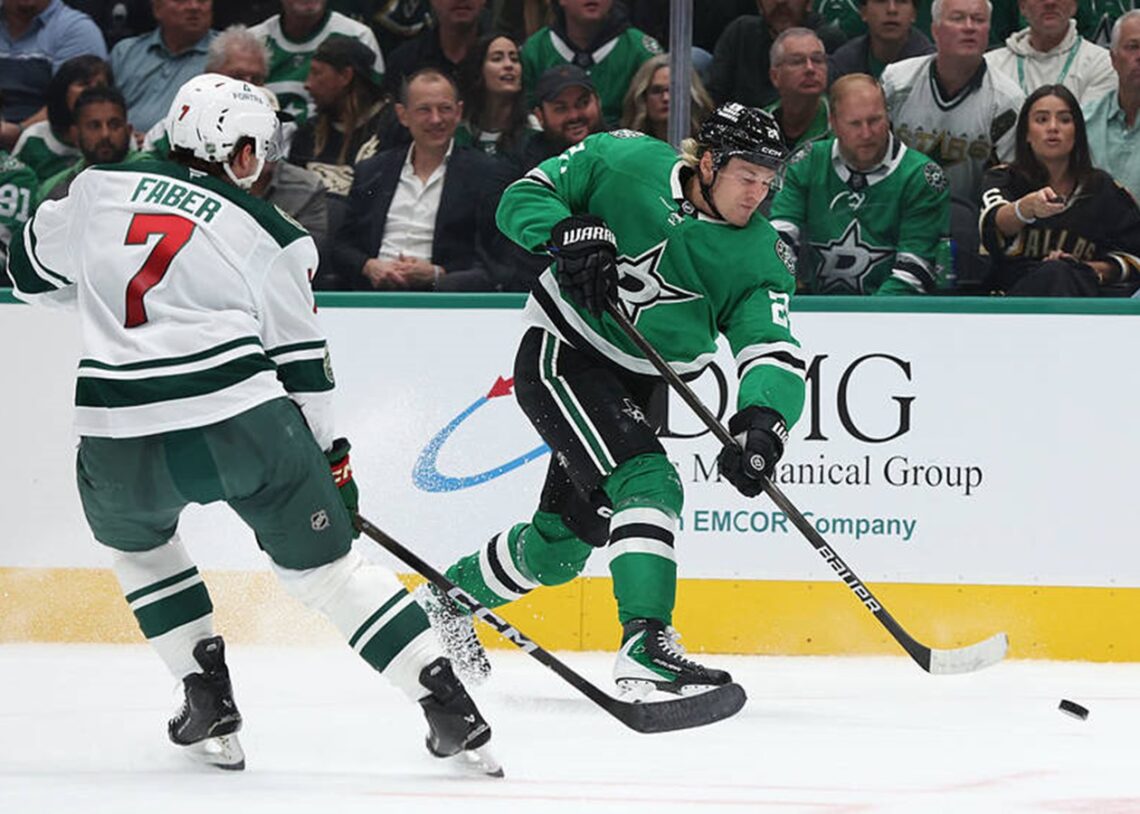 НХЛ: Даллас і Кароліна не дали шансів суперникам