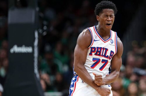 Новачок Філадельфії трощить усіх у дебюті