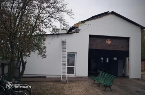 Росіяни обстріляли пожежну частину на Чернігівщині