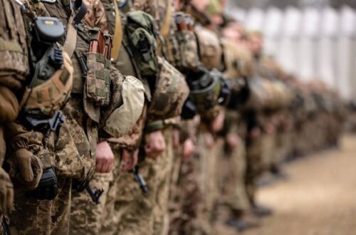 СюжетЗагинули військові і діти. Удар по шикуванню ЗСУ