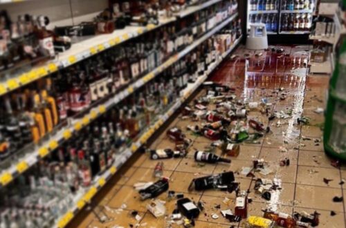 Киянин розгромив алкогольний відділ у магазині