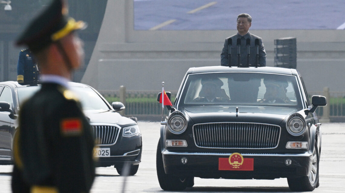 Китай призупиняє частину обмежень на рідкісноземельні метали