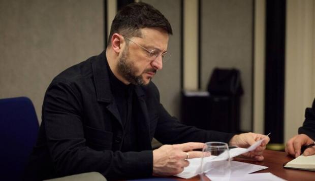 Зеленський готовий вивести війська у новому проєкті мирної угоди, але є умова для Росії - Washington Post