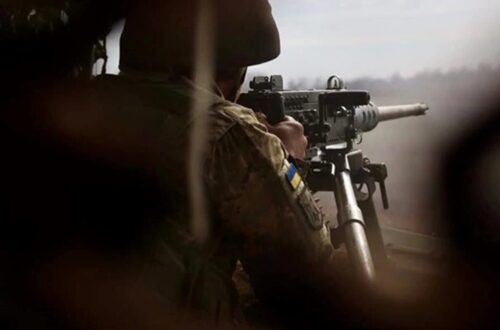 ЗСУ відбивають механізований штурм росіян на Покровськ