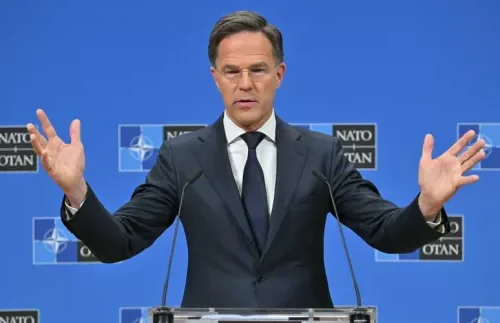 Росіяни хочуть, аби їх сприймали як могутнього медведя, але просуваються зі швидкістю равлика, - генсек Рютте