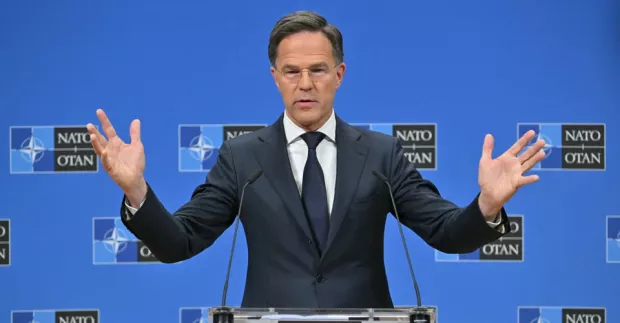 Росіяни хочуть, аби їх сприймали як могутнього медведя, але просуваються зі швидкістю равлика, - генсек Рютте