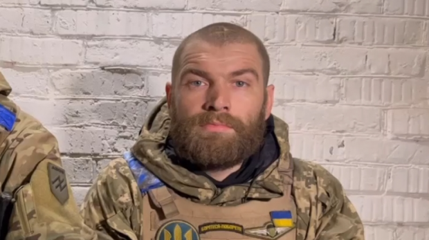 "Комбриг із групою людей просто зник": Морпіх "Волина" розповів деякі подробиці оборони Маріуполя