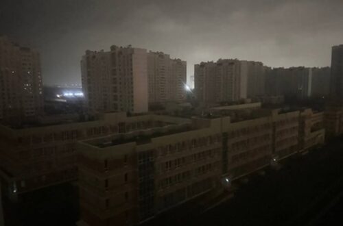 В російському Орлі після атаки БПЛА зникло світло