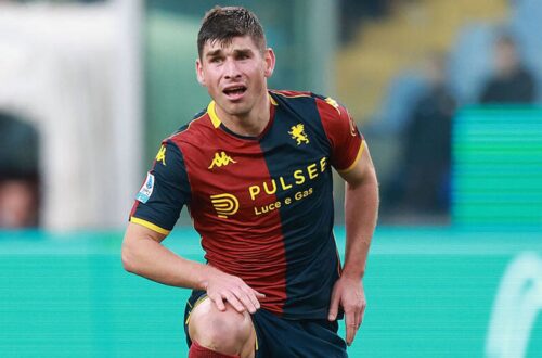 Маліновський забиває за Дженоа разючим ударом