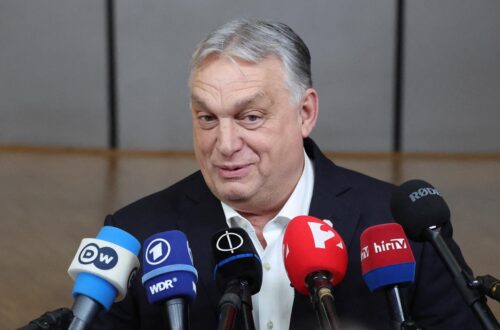 Китай пообіцяв Орбану "протистояти зовнішньому втручанню" в справи Угорщини