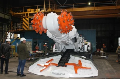 У 2025 ДТЕК виготовив 8 прохідницьких комбайнів та 2,3 млн запчастин для забезпечення вуглевидобутку