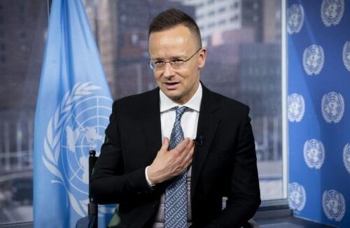 Кошти української військової мафії": Угорщина зробила дивну заяву про викрадені гроші "Ощадбанку