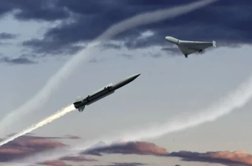 Комбінований обстріл України: приблизна мапа руху ракет та дронів