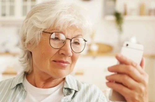 Пенсії з 1 квітня: кому з українців треба терміново подати додаткову заяву до ПФУ