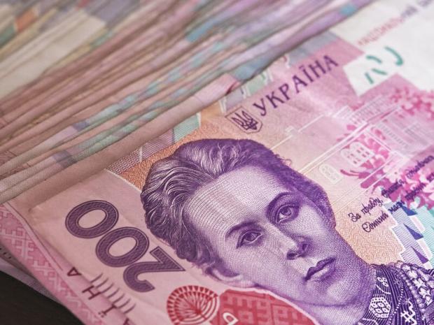 "Благодійники" зі злими намірами: У Сумах росіяни скидають із БПЛА фальшиві гроші (фото)