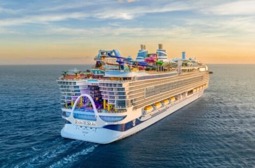 Представлено рекордний лайнер за $2 мільярди