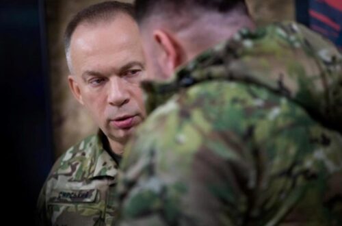 Сирський зустрівся з бійцями після критики втрат під Покровськом