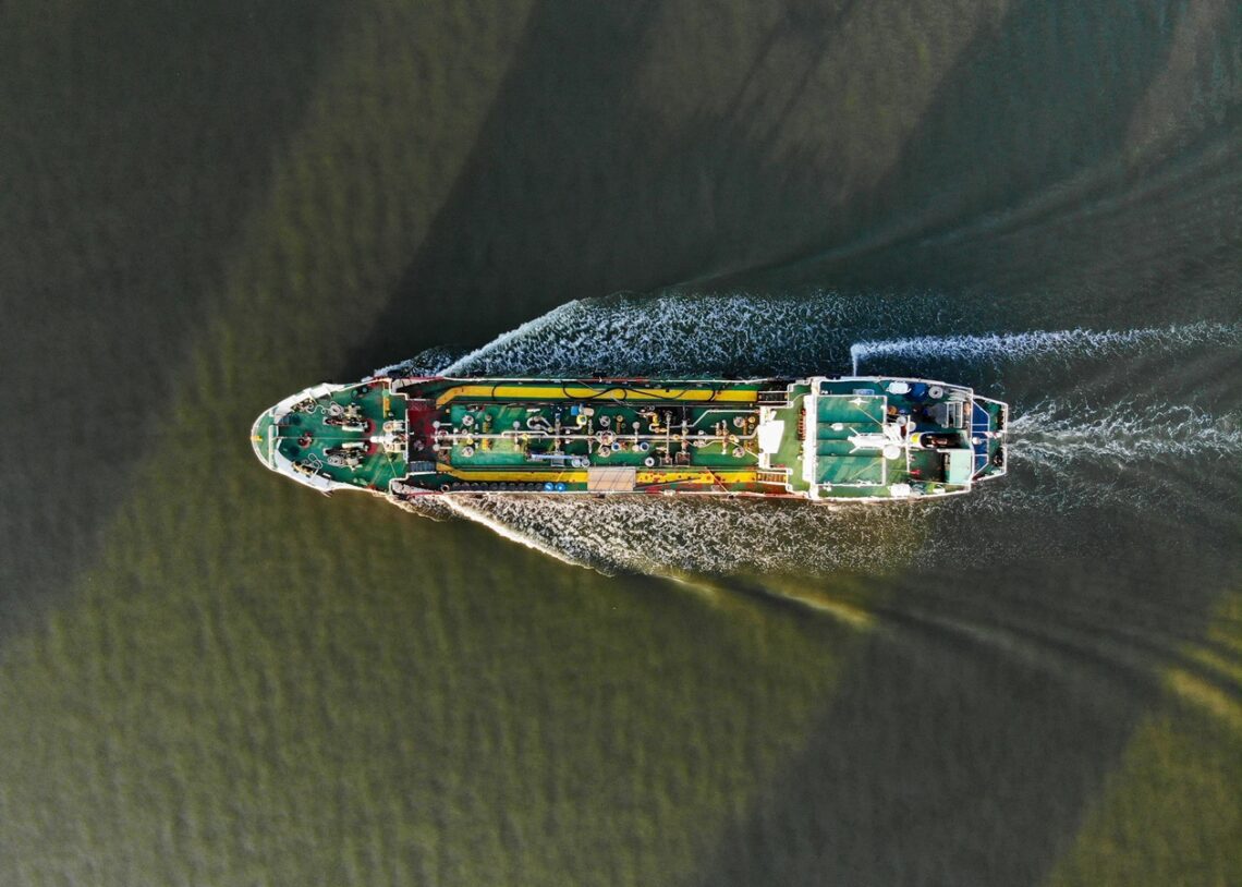 Іран відкрив Ормузьку протоку для іракської нафти