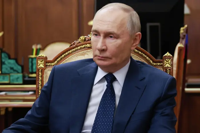 Путін запропонував великому бізнесу скинутися на війну – The Bell