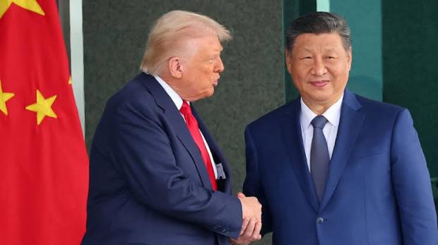 Війна або мир двох наддержав: Трамп вирушає в Китай на зустріч із Сі Цзіньпіном