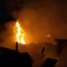 У Києві пожежа охопила три будинки
