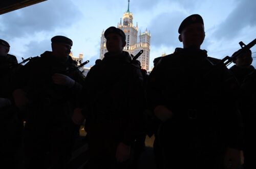 СюжетТривожний парад у Москві: що задумав Київ