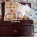 Уряд затвердив грошові виплати до Дня Незалежності: хто отримає