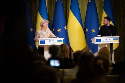 Інтергруємося до євроспільноти не зовсім як жебрак з простягнутою долонею: The Economist пояснює чому Європа потребує України і чому вступ до ЄС має статися швидко