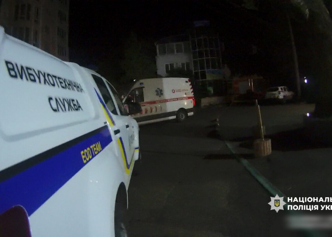 Російський дрон застряг на 11 поверсі в Одесі