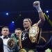 Усик відмовився від усіх чемпіонських поясів
