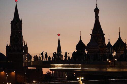 Проти війни рекордна кількість росіян - опитування