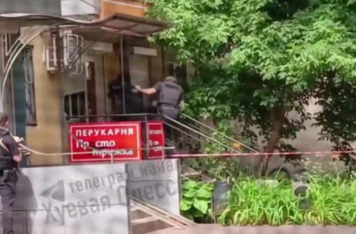В Одесі затримали чоловіка, який у перукарні захопив заручників