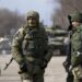 Російські командири продають пальне - через дефіцит техніки окупанти штурми проводять пішки