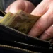 Пенсійний фонд пояснив, хто отримає доплату понад 519 грн