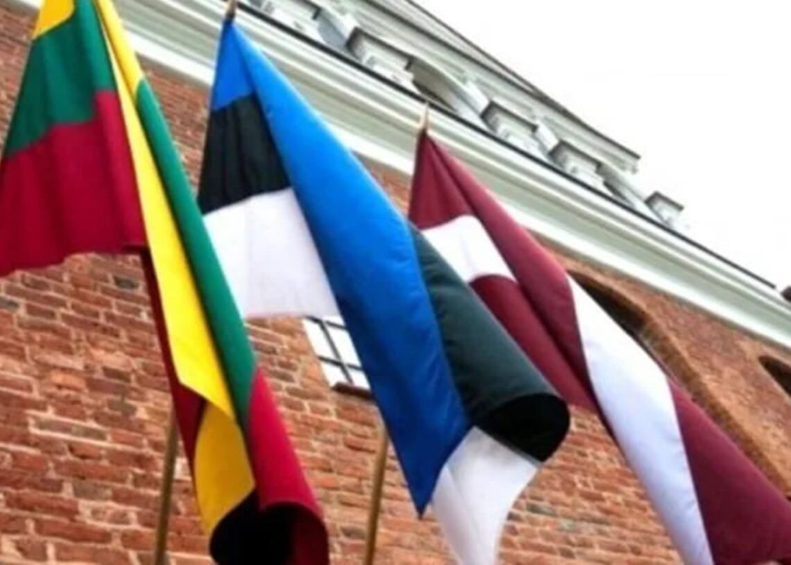 Вісім країн закликали РФ вивести війська з України