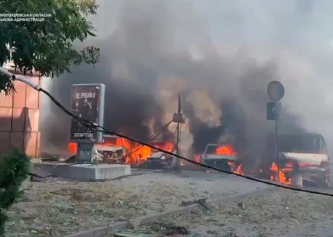 Росія вдарила по Павлограду: є загиблі й поранені