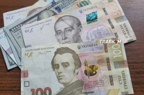 До 78 тис. грн. «Укрзалізниця» повідомила, кому платитиме за працевлаштування в компанії