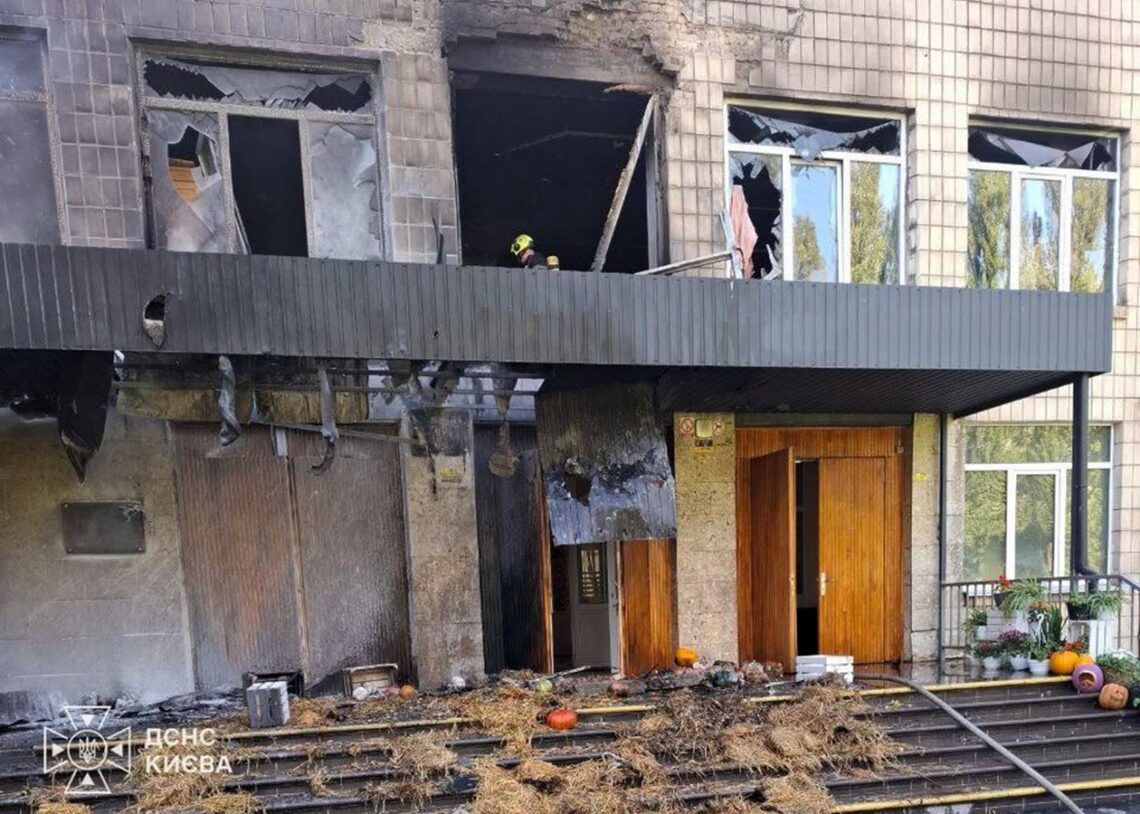 Ворог б'є по дата-центрах у Києві - Зеленський